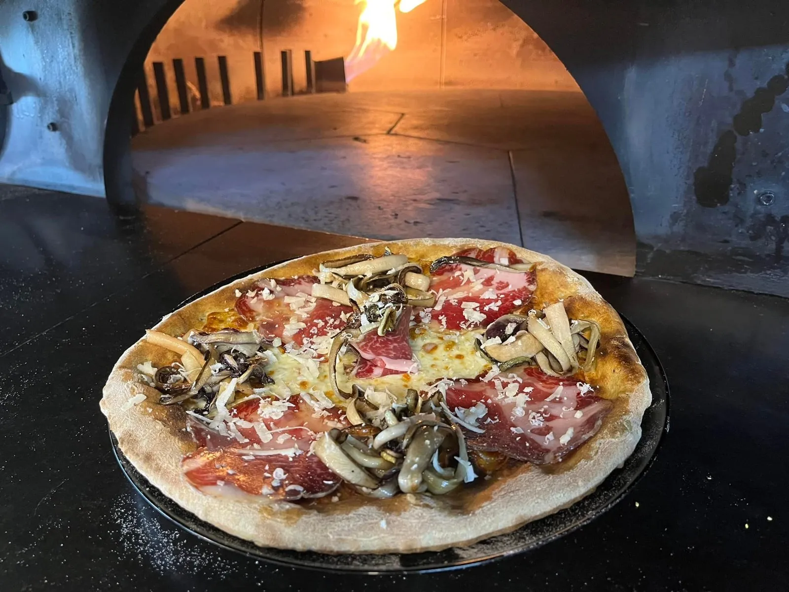 Pizza funghi forno